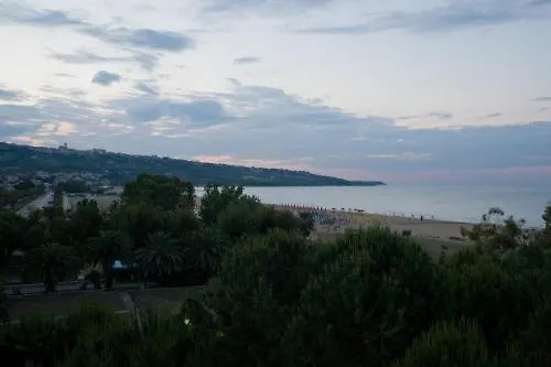 Park 3* Vasto